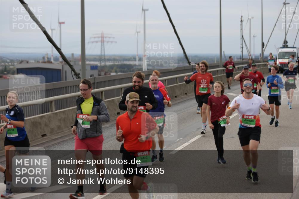 03.10.2025 - Köhlbrandbrückenlauf Jannik Wohlers http://msf.ph/oto/9148395 03.10.2025 15:52:31 Position 1 9608, 7810 meine-sportfotos.de