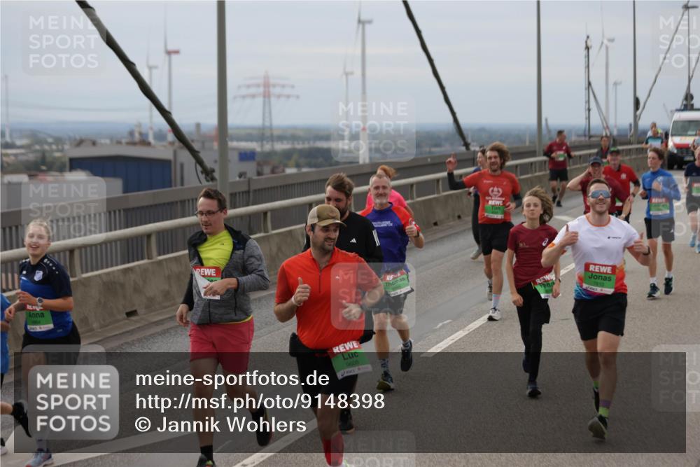 03.10.2025 - Köhlbrandbrückenlauf Jannik Wohlers http://msf.ph/oto/9148398 03.10.2025 15:52:31 Position 1 9608, 7810 meine-sportfotos.de