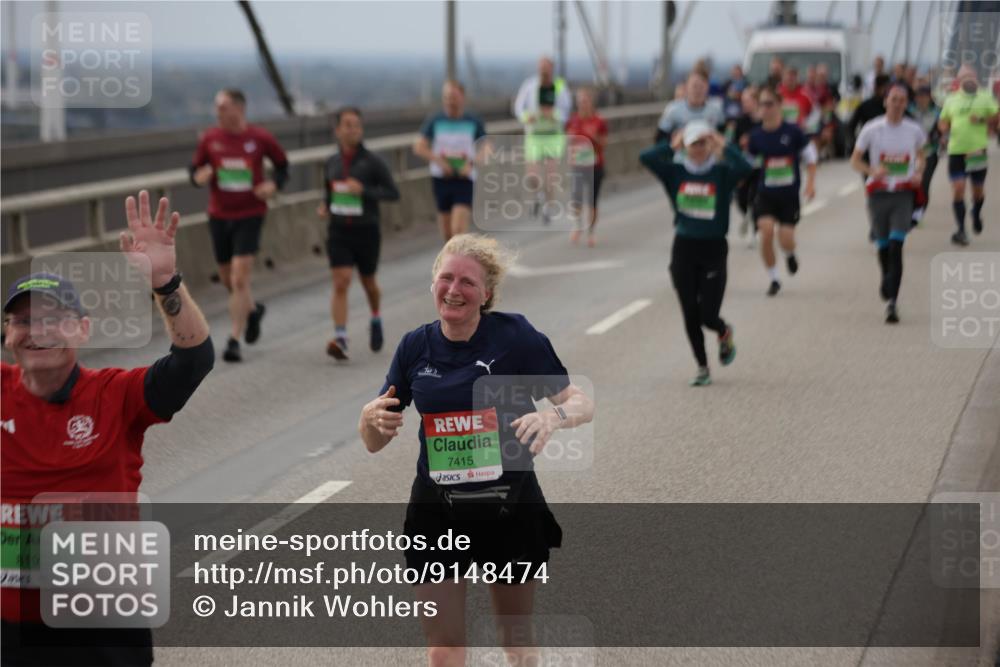 03.10.2025 - Köhlbrandbrückenlauf Jannik Wohlers http://msf.ph/oto/9148474 03.10.2025 15:52:36 Position 1 8192, 7415 meine-sportfotos.de