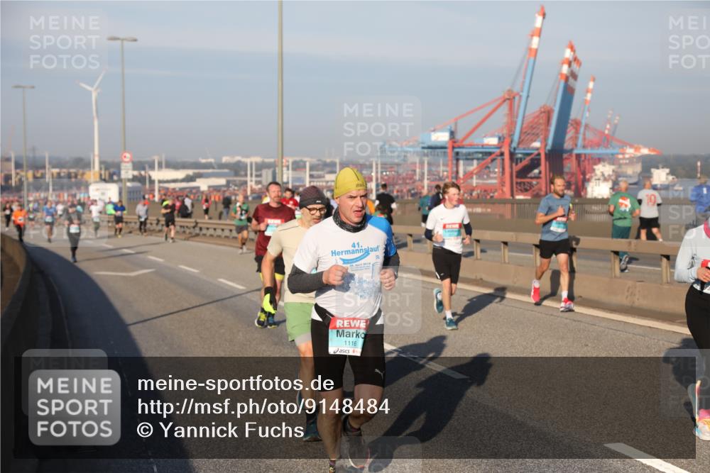 03.10.2025 - Köhlbrandbrückenlauf Yannick Fuchs http://msf.ph/oto/9148484 03.10.2025 08:39:56 Position 2 41, 1116 meine-sportfotos.de