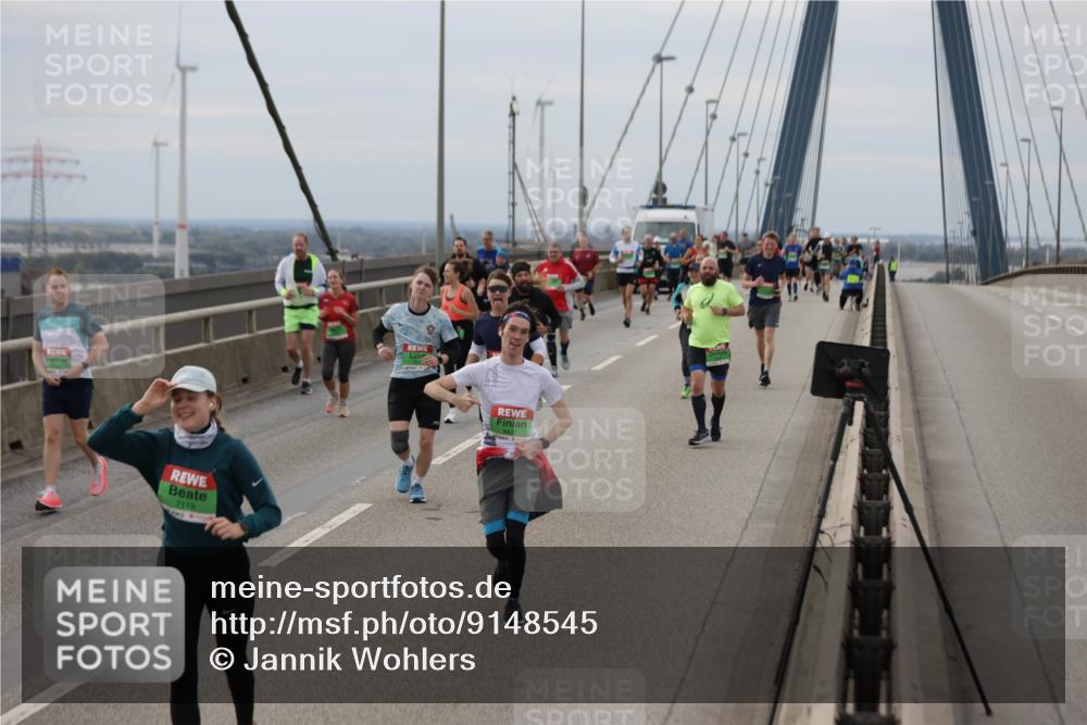 03.10.2025 - Köhlbrandbrückenlauf Jannik Wohlers http://msf.ph/oto/9148545 03.10.2025 15:52:41 Position 1 7119 meine-sportfotos.de