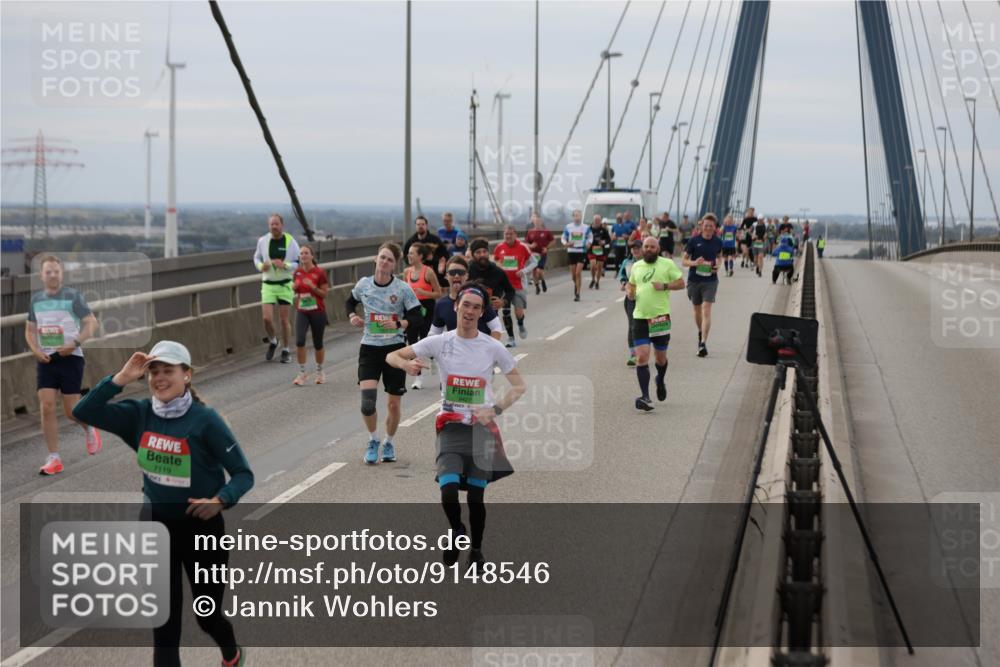 03.10.2025 - Köhlbrandbrückenlauf Jannik Wohlers http://msf.ph/oto/9148546 03.10.2025 15:52:41 Position 1 7119 meine-sportfotos.de
