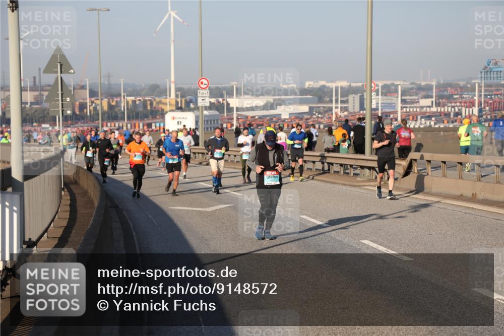 03.10.2025 - Köhlbrandbrückenlauf Yannick Fuchs http://msf.ph/oto/9148572 03.10.2025 08:40:03 Position 2  meine-sportfotos.de