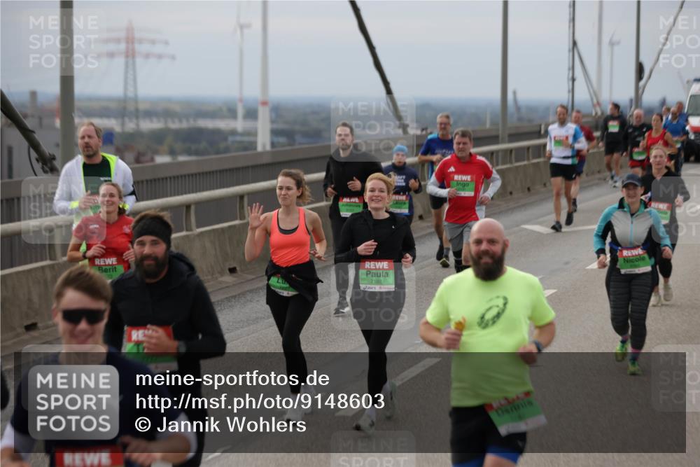 03.10.2025 - Köhlbrandbrückenlauf Jannik Wohlers http://msf.ph/oto/9148603 03.10.2025 15:52:45 Position 1 7188 meine-sportfotos.de