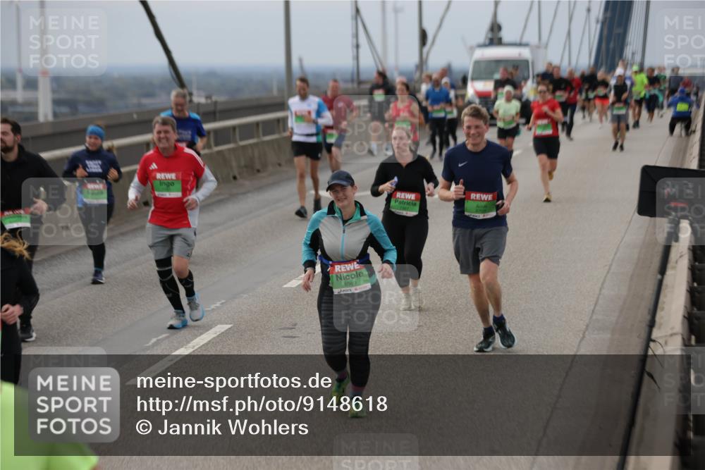 03.10.2025 - Köhlbrandbrückenlauf Jannik Wohlers http://msf.ph/oto/9148618 03.10.2025 15:52:46 Position 1 8969, 9700 meine-sportfotos.de