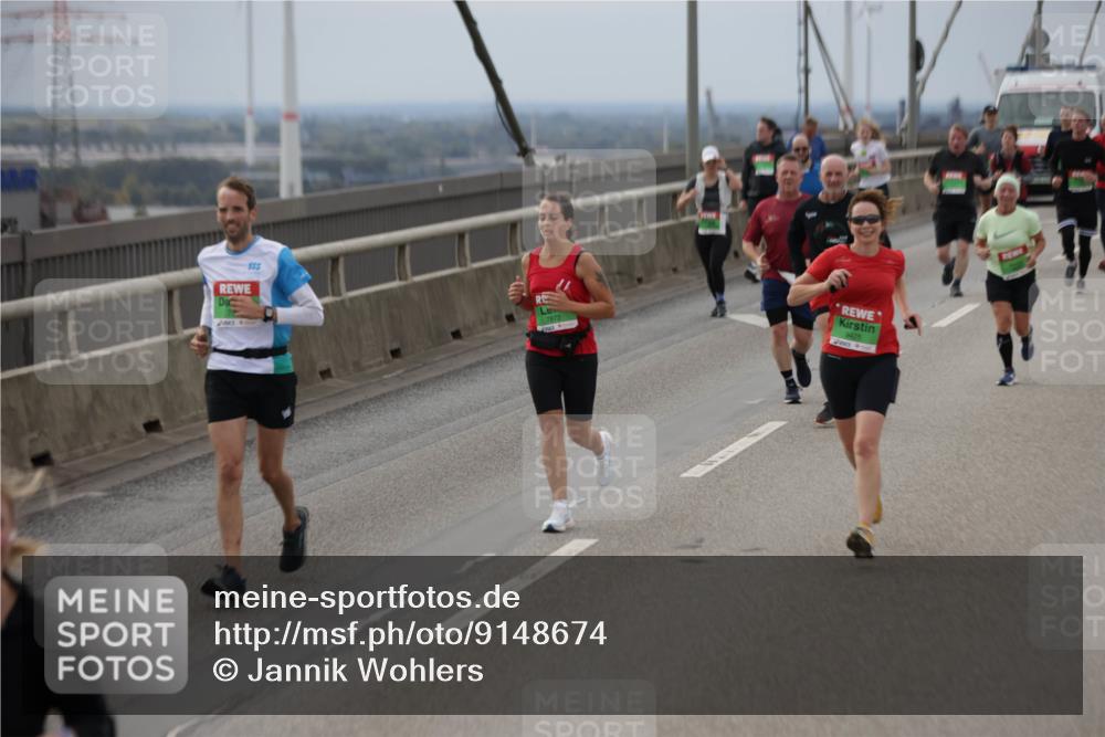 03.10.2025 - Köhlbrandbrückenlauf Jannik Wohlers http://msf.ph/oto/9148674 03.10.2025 15:52:51 Position 1 7872, 9425 meine-sportfotos.de