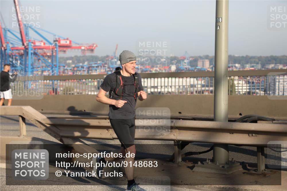 03.10.2025 - Köhlbrandbrückenlauf Yannick Fuchs http://msf.ph/oto/9148683 03.10.2025 08:40:11 Position 2 118 meine-sportfotos.de