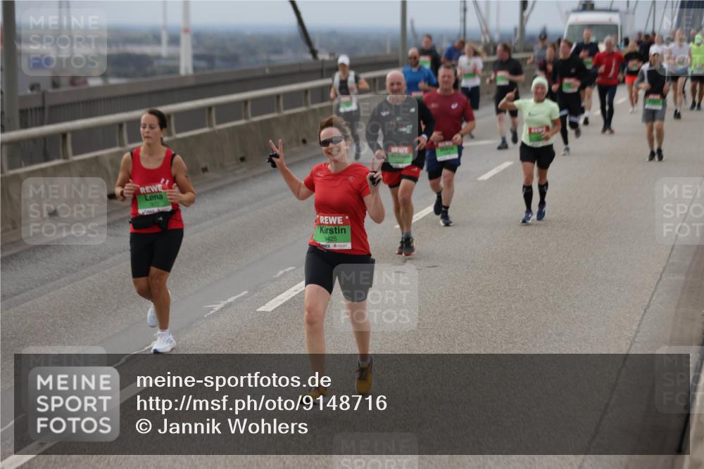03.10.2025 - Köhlbrandbrückenlauf Jannik Wohlers http://msf.ph/oto/9148716 03.10.2025 15:52:53 Position 1 7872, 9425 meine-sportfotos.de