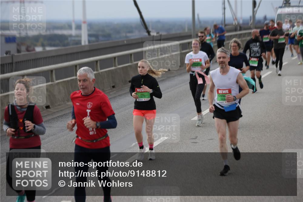 03.10.2025 - Köhlbrandbrückenlauf Jannik Wohlers http://msf.ph/oto/9148812 03.10.2025 15:53:03 Position 1 9673, 953 meine-sportfotos.de