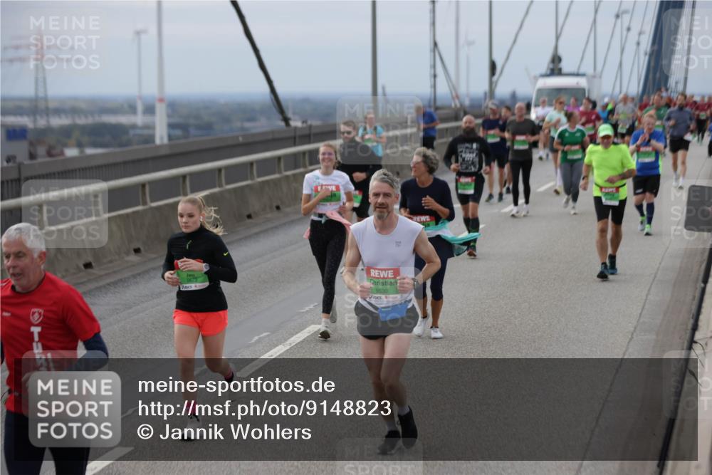 03.10.2025 - Köhlbrandbrückenlauf Jannik Wohlers http://msf.ph/oto/9148823 03.10.2025 15:53:04 Position 1 9673, 9530 meine-sportfotos.de