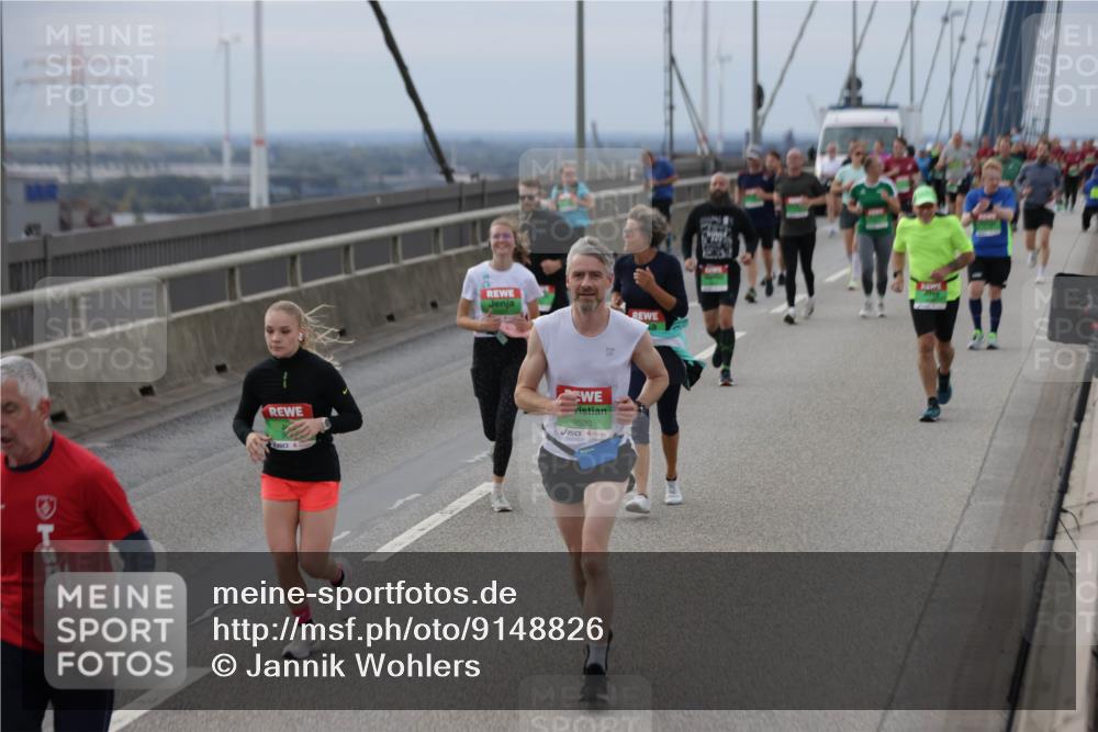 03.10.2025 - Köhlbrandbrückenlauf Jannik Wohlers http://msf.ph/oto/9148826 03.10.2025 15:53:04 Position 1  meine-sportfotos.de