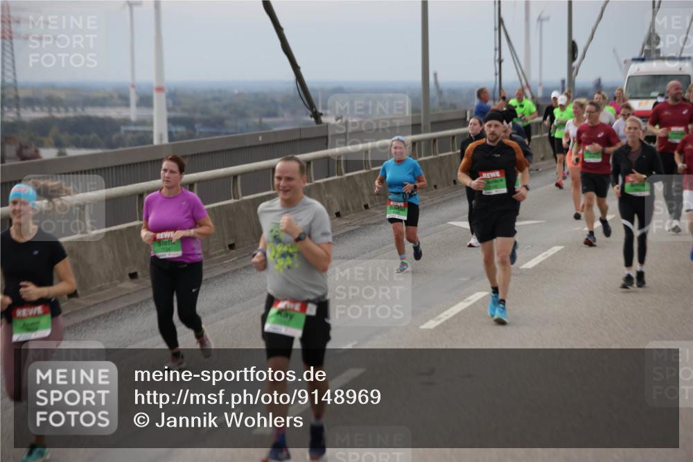 03.10.2025 - Köhlbrandbrückenlauf Jannik Wohlers http://msf.ph/oto/9148969 03.10.2025 15:53:19 Position 1  meine-sportfotos.de