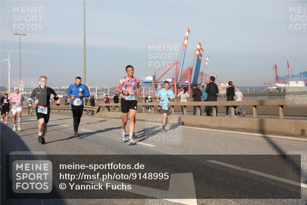 03.10.2025 - Köhlbrandbrückenlauf Yannick Fuchs http://msf.ph/oto/9148995 03.10.2025 08:40:35 Position 2  meine-sportfotos.de