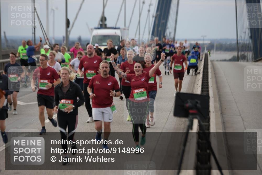 03.10.2025 - Köhlbrandbrückenlauf Jannik Wohlers http://msf.ph/oto/9148996 03.10.2025 15:53:21 Position 1 7676 meine-sportfotos.de