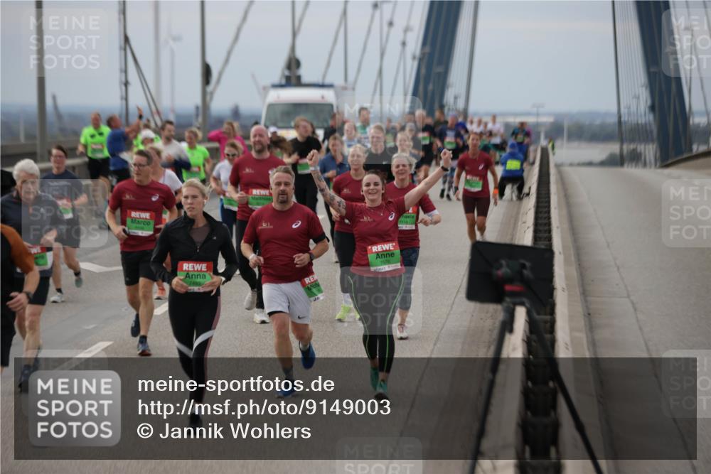 03.10.2025 - Köhlbrandbrückenlauf Jannik Wohlers http://msf.ph/oto/9149003 03.10.2025 15:53:21 Position 1 7493, 7676, 7718 meine-sportfotos.de