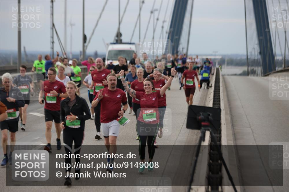 03.10.2025 - Köhlbrandbrückenlauf Jannik Wohlers http://msf.ph/oto/9149008 03.10.2025 15:53:22 Position 1 7493, 7676 meine-sportfotos.de