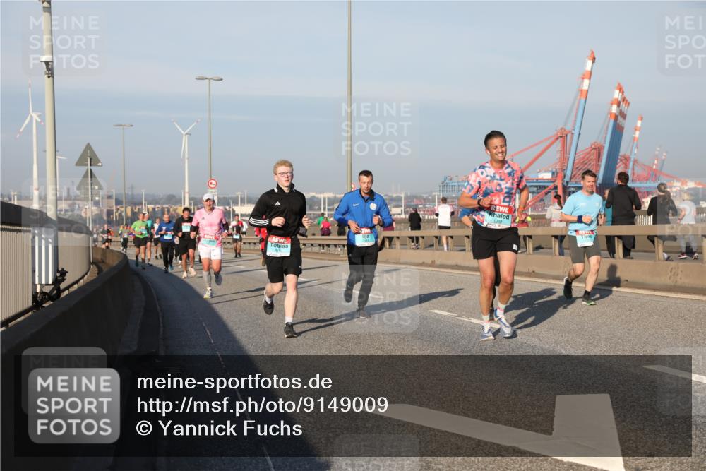 03.10.2025 - Köhlbrandbrückenlauf Yannick Fuchs http://msf.ph/oto/9149009 03.10.2025 08:40:35 Position 2 1039 meine-sportfotos.de
