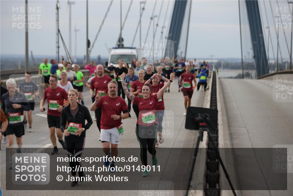 03.10.2025 - Köhlbrandbrückenlauf Jannik Wohlers http://msf.ph/oto/9149011 03.10.2025 15:53:22 Position 1 74, 7676 meine-sportfotos.de