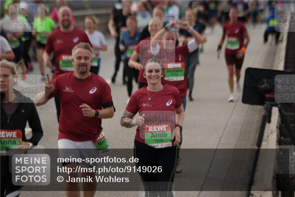 03.10.2025 - Köhlbrandbrückenlauf Jannik Wohlers http://msf.ph/oto/9149026 03.10.2025 15:53:23 Position 1 7493, 6, 7718, 76, 7676 meine-sportfotos.de