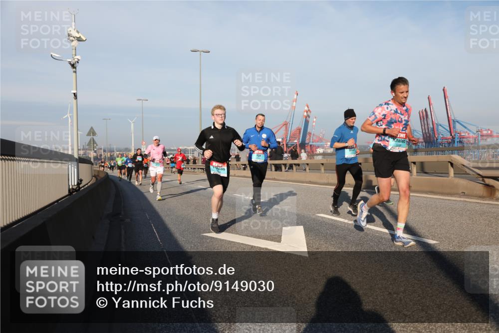 03.10.2025 - Köhlbrandbrückenlauf Yannick Fuchs http://msf.ph/oto/9149030 03.10.2025 08:40:37 Position 2  meine-sportfotos.de