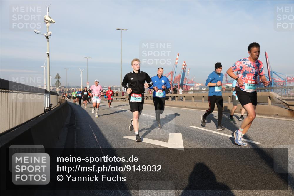 03.10.2025 - Köhlbrandbrückenlauf Yannick Fuchs http://msf.ph/oto/9149032 03.10.2025 08:40:37 Position 2 1089 meine-sportfotos.de