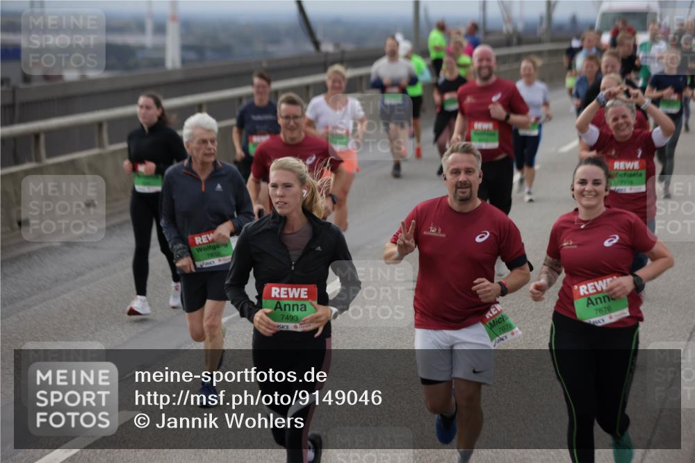 03.10.2025 - Köhlbrandbrückenlauf Jannik Wohlers http://msf.ph/oto/9149046 03.10.2025 15:53:24 Position 1 7832, 7493, 7678, 7676, 7, 18 meine-sportfotos.de