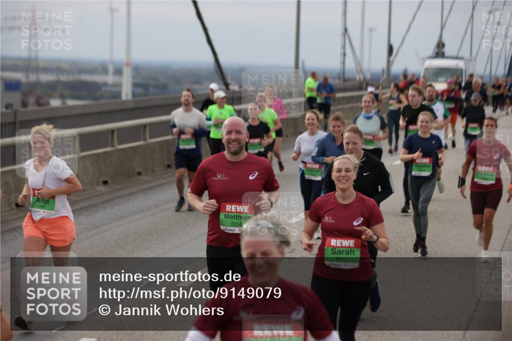 03.10.2025 - Köhlbrandbrückenlauf Jannik Wohlers http://msf.ph/oto/9149079 03.10.2025 15:53:27 Position 1 8214, 8215 meine-sportfotos.de