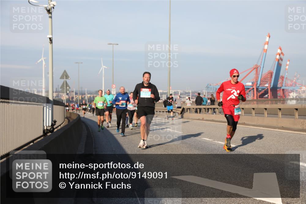 03.10.2025 - Köhlbrandbrückenlauf Yannick Fuchs http://msf.ph/oto/9149091 03.10.2025 08:40:41 Position 2  meine-sportfotos.de