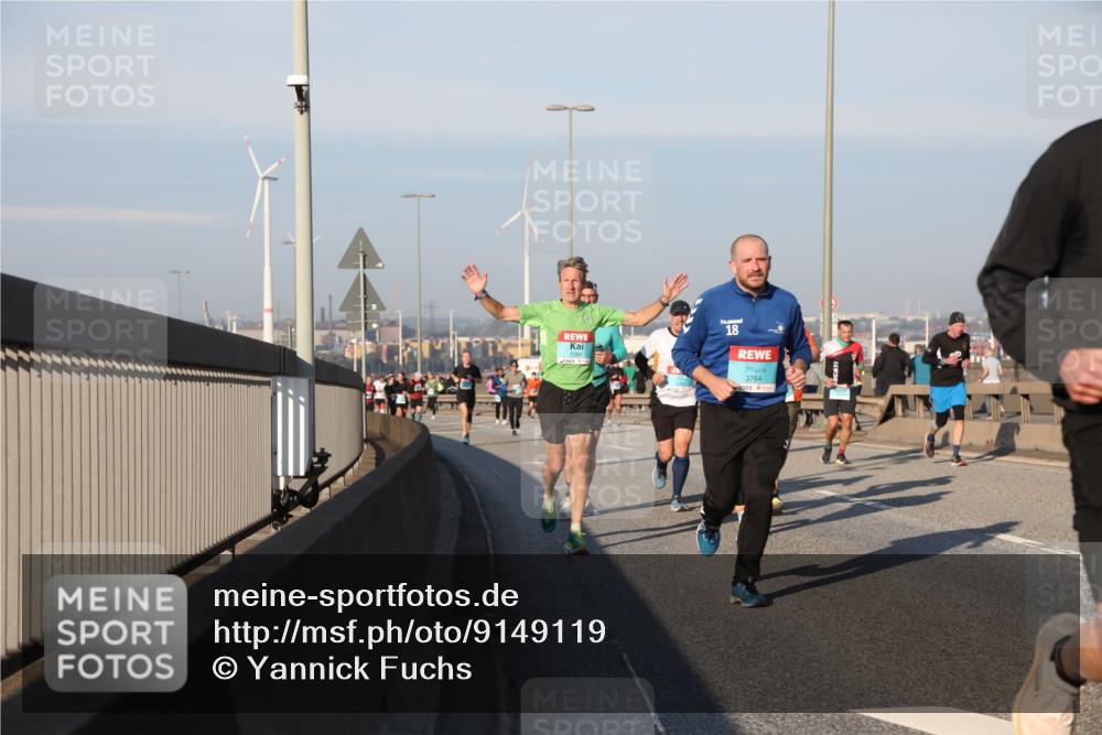03.10.2025 - Köhlbrandbrückenlauf Yannick Fuchs http://msf.ph/oto/9149119 03.10.2025 08:40:43 Position 2 18, 3764 meine-sportfotos.de