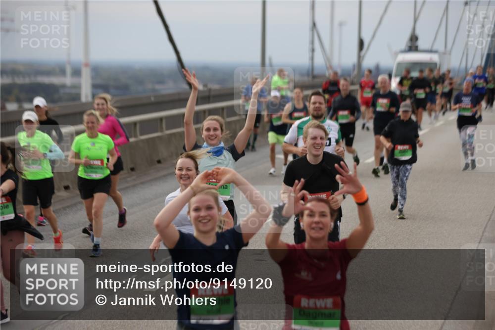 03.10.2025 - Köhlbrandbrückenlauf Jannik Wohlers http://msf.ph/oto/9149120 03.10.2025 15:53:30 Position 1  meine-sportfotos.de