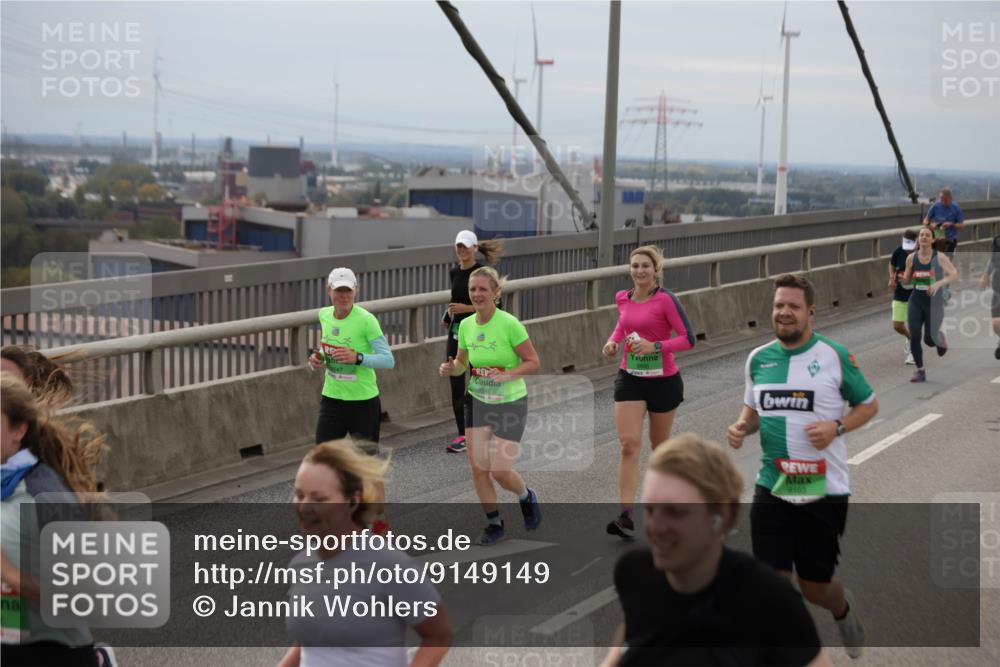 03.10.2025 - Köhlbrandbrückenlauf Jannik Wohlers http://msf.ph/oto/9149149 03.10.2025 15:53:33 Position 1 9548, 9163 meine-sportfotos.de