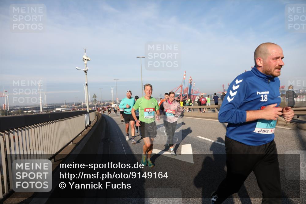 03.10.2025 - Köhlbrandbrückenlauf Yannick Fuchs http://msf.ph/oto/9149164 03.10.2025 08:40:46 Position 2 18, 3764 meine-sportfotos.de