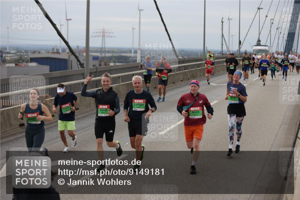 03.10.2025 - Köhlbrandbrückenlauf Jannik Wohlers http://msf.ph/oto/9149181 03.10.2025 15:53:37 Position 1 9472, 8367, 8381 meine-sportfotos.de