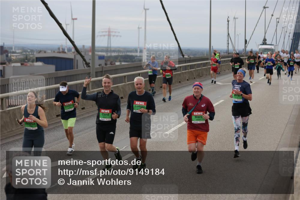 03.10.2025 - Köhlbrandbrückenlauf Jannik Wohlers http://msf.ph/oto/9149184 03.10.2025 15:53:37 Position 1 8367, 8654 meine-sportfotos.de