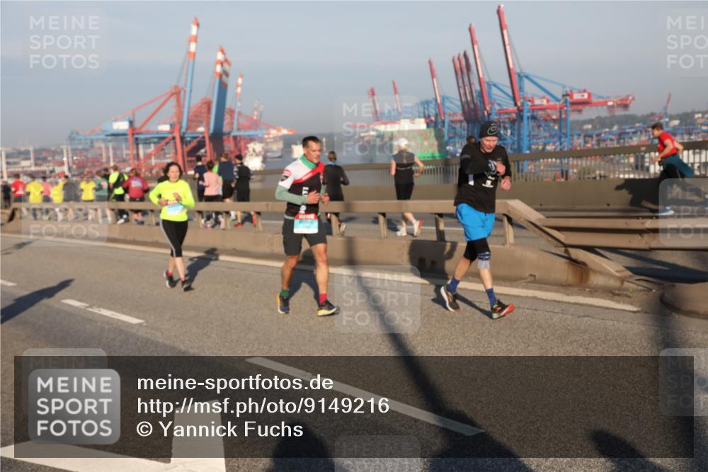 03.10.2025 - Köhlbrandbrückenlauf Yannick Fuchs http://msf.ph/oto/9149216 03.10.2025 08:40:49 Position 2  meine-sportfotos.de