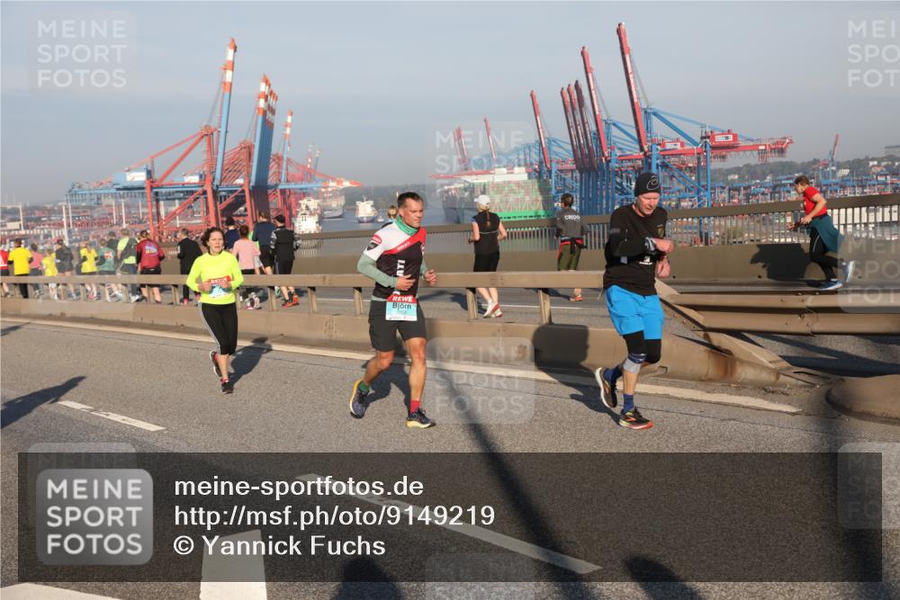 03.10.2025 - Köhlbrandbrückenlauf Yannick Fuchs http://msf.ph/oto/9149219 03.10.2025 08:40:49 Position 2  meine-sportfotos.de