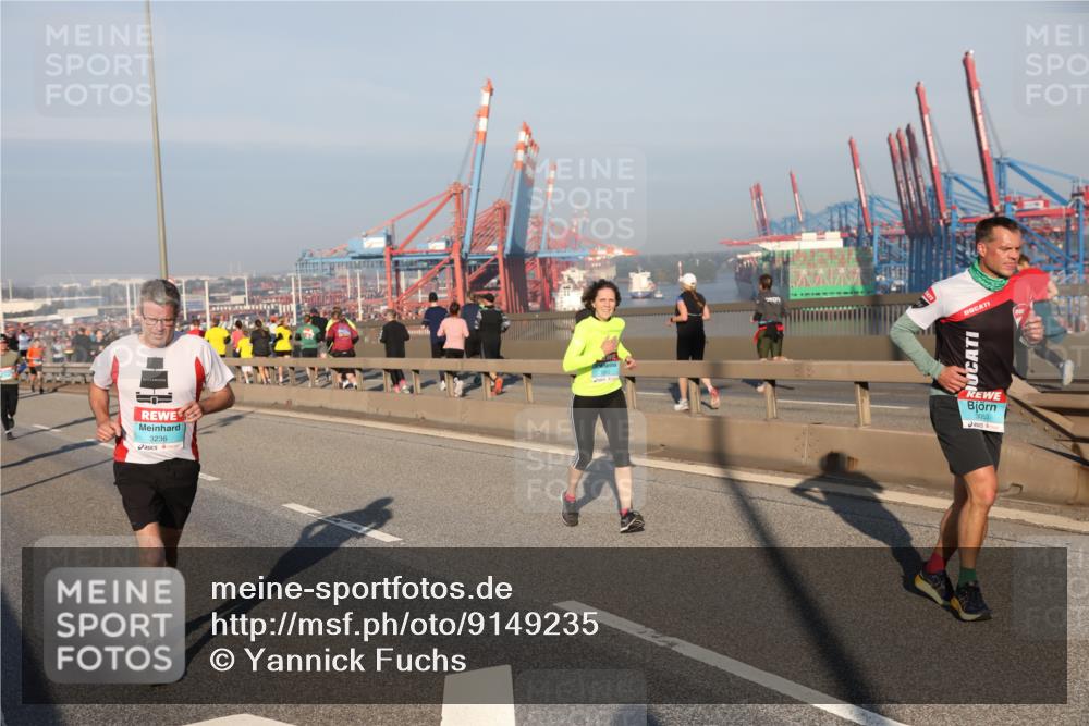 03.10.2025 - Köhlbrandbrückenlauf Yannick Fuchs http://msf.ph/oto/9149235 03.10.2025 08:40:50 Position 2  meine-sportfotos.de