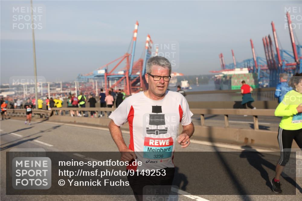 03.10.2025 - Köhlbrandbrückenlauf Yannick Fuchs http://msf.ph/oto/9149253 03.10.2025 08:40:52 Position 2 1312, 3236 meine-sportfotos.de
