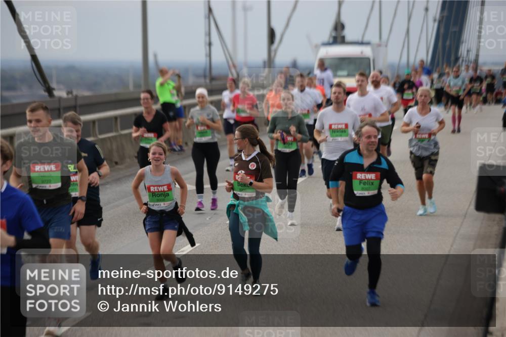 03.10.2025 - Köhlbrandbrückenlauf Jannik Wohlers http://msf.ph/oto/9149275 03.10.2025 15:53:44 Position 1 9722, 8008, 8006 meine-sportfotos.de