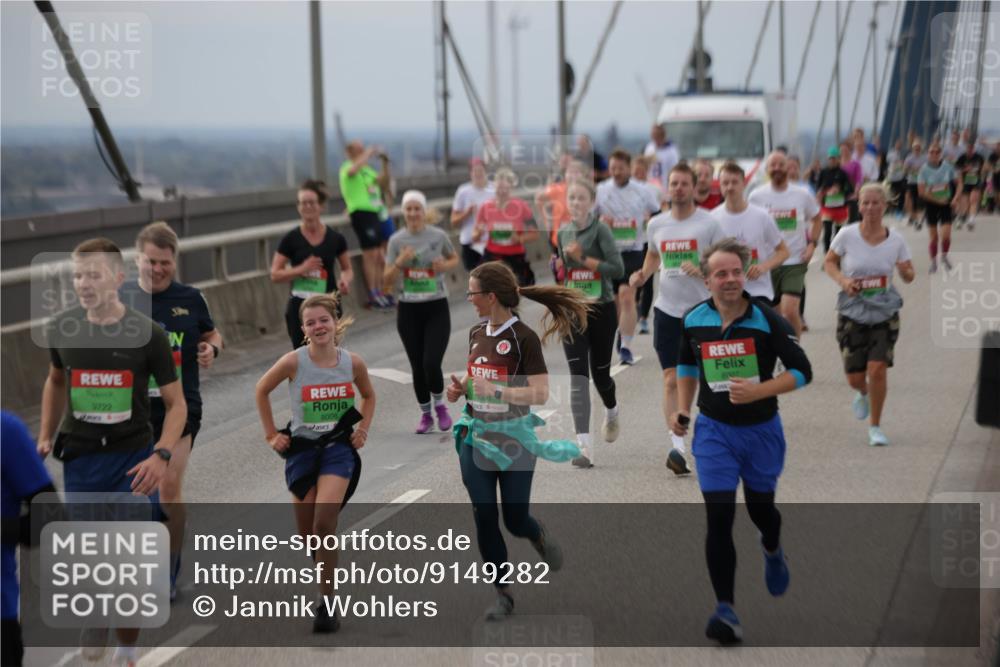 03.10.2025 - Köhlbrandbrückenlauf Jannik Wohlers http://msf.ph/oto/9149282 03.10.2025 15:53:44 Position 1 9722, 8008, 002 meine-sportfotos.de