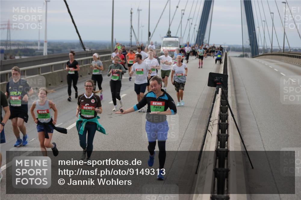 03.10.2025 - Köhlbrandbrückenlauf Jannik Wohlers http://msf.ph/oto/9149313 03.10.2025 15:53:47 Position 1 8006, 8007 meine-sportfotos.de