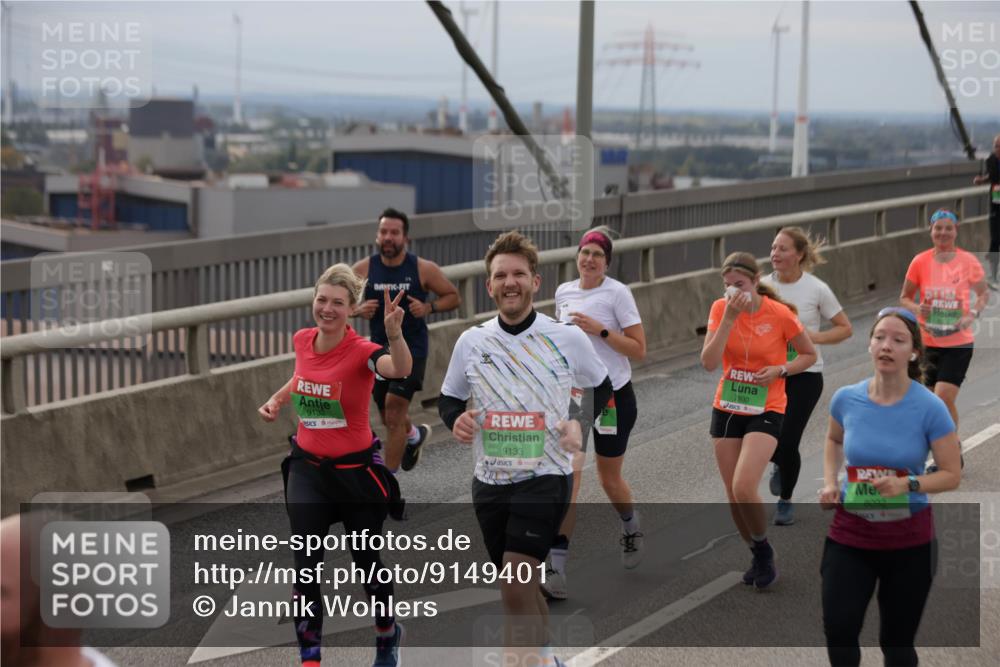03.10.2025 - Köhlbrandbrückenlauf Jannik Wohlers http://msf.ph/oto/9149401 03.10.2025 15:53:55 Position 1 9132, 9133, 930, 8092 meine-sportfotos.de
