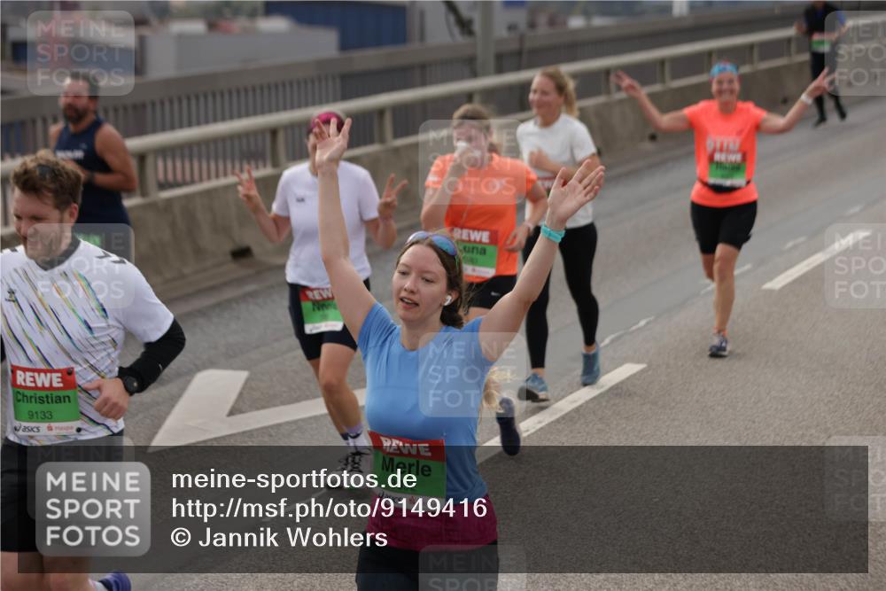 03.10.2025 - Köhlbrandbrückenlauf Jannik Wohlers http://msf.ph/oto/9149416 03.10.2025 15:53:56 Position 1 9133, 8092 meine-sportfotos.de