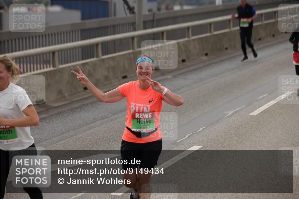 03.10.2025 - Köhlbrandbrückenlauf Jannik Wohlers http://msf.ph/oto/9149434 03.10.2025 15:53:57 Position 1 8017, 9308 meine-sportfotos.de