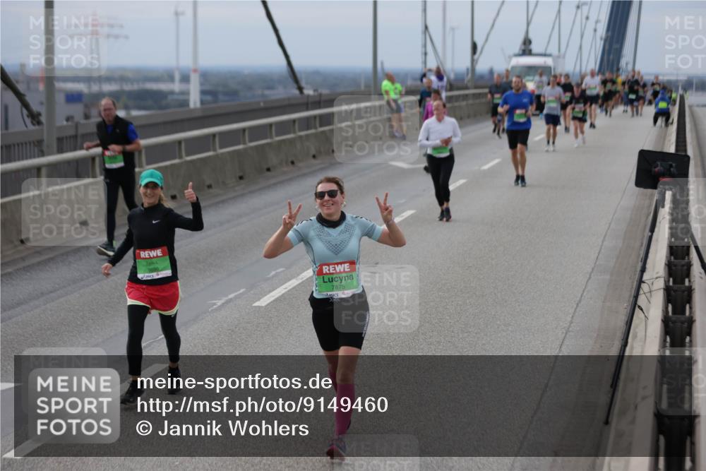 03.10.2025 - Köhlbrandbrückenlauf Jannik Wohlers http://msf.ph/oto/9149460 03.10.2025 15:53:59 Position 1 7875 meine-sportfotos.de