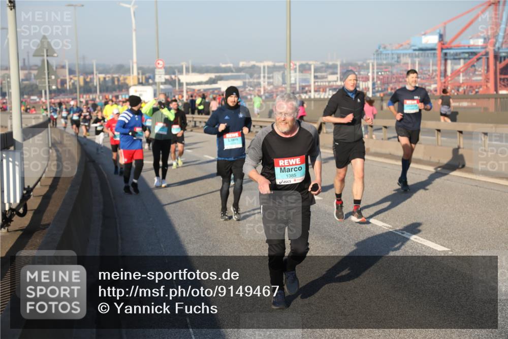 03.10.2025 - Köhlbrandbrückenlauf Yannick Fuchs http://msf.ph/oto/9149467 03.10.2025 08:41:09 Position 2 1385 meine-sportfotos.de