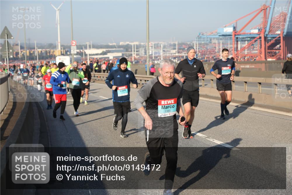 03.10.2025 - Köhlbrandbrückenlauf Yannick Fuchs http://msf.ph/oto/9149472 03.10.2025 08:41:09 Position 2 1385 meine-sportfotos.de