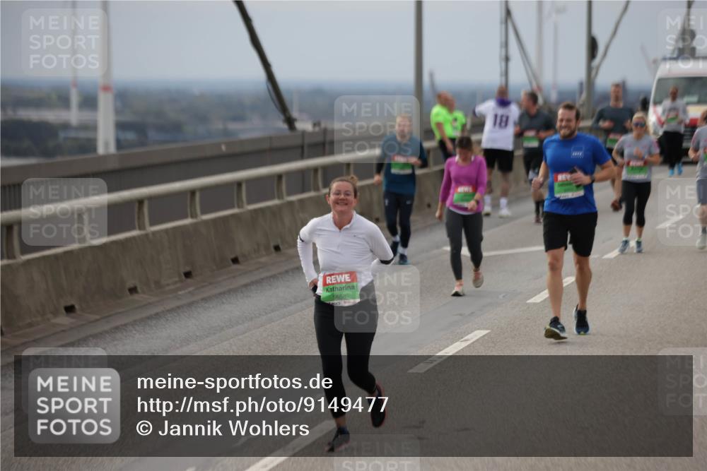 03.10.2025 - Köhlbrandbrückenlauf Jannik Wohlers http://msf.ph/oto/9149477 03.10.2025 15:54:01 Position 1 9658, 18 meine-sportfotos.de