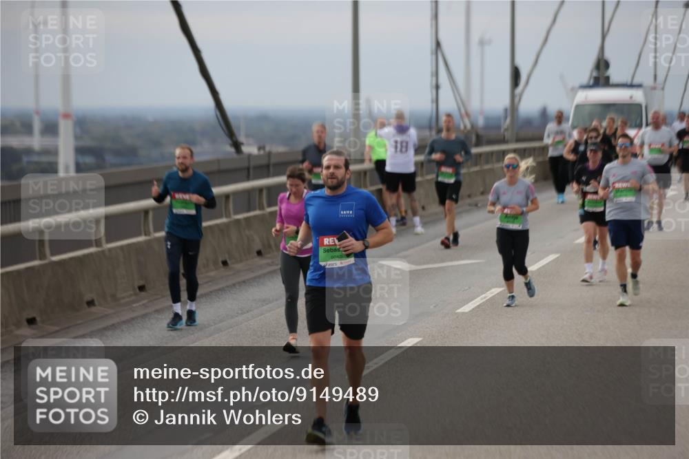 03.10.2025 - Köhlbrandbrückenlauf Jannik Wohlers http://msf.ph/oto/9149489 03.10.2025 15:54:04 Position 1 9252, 18 meine-sportfotos.de