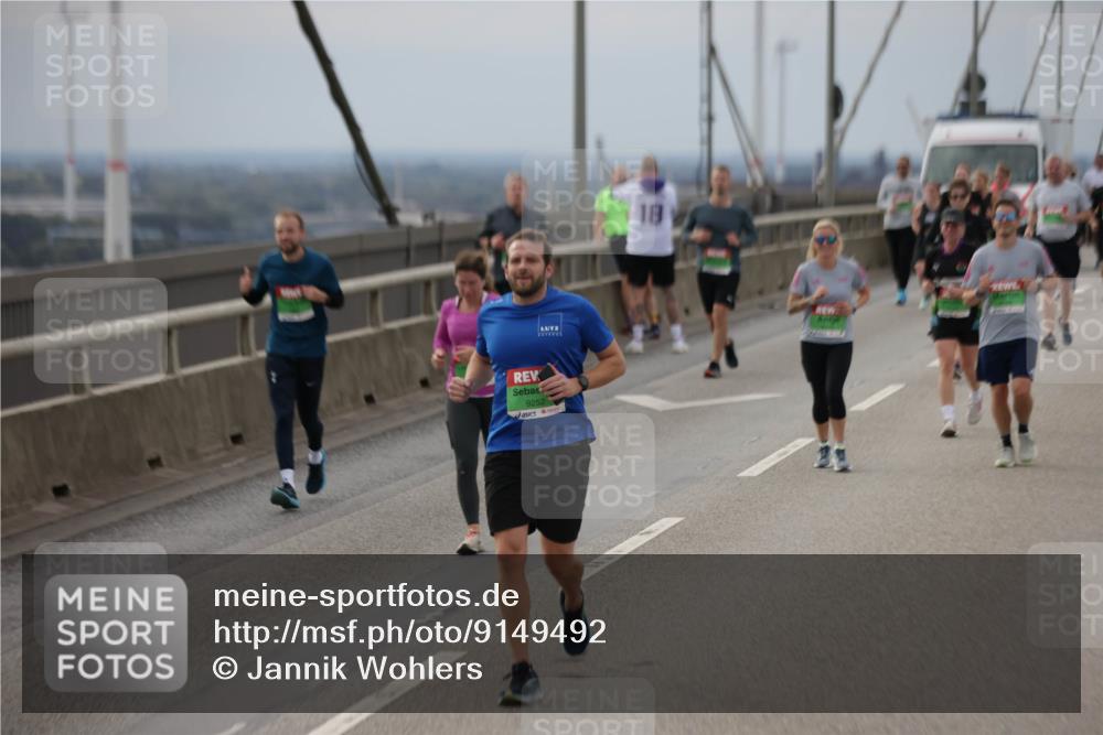 03.10.2025 - Köhlbrandbrückenlauf Jannik Wohlers http://msf.ph/oto/9149492 03.10.2025 15:54:04 Position 1 9252, 18 meine-sportfotos.de